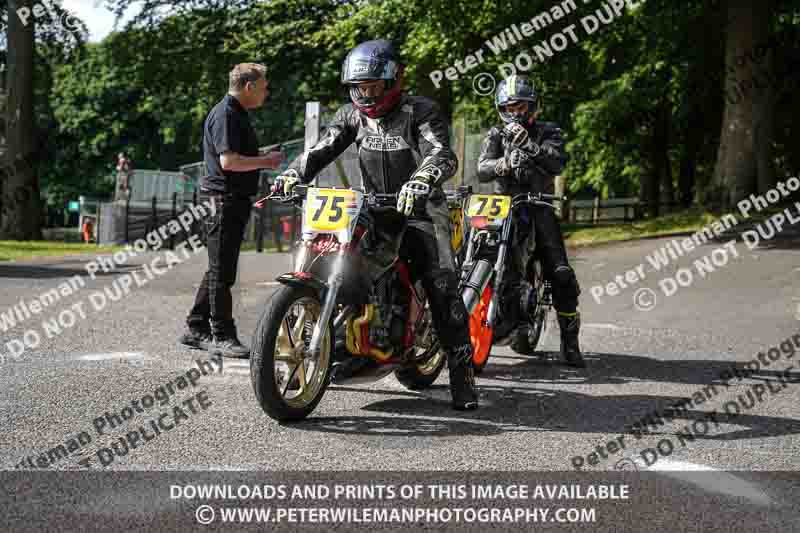 cadwell no limits trackday;cadwell park;cadwell park photographs;cadwell trackday photographs;enduro digital images;event digital images;eventdigitalimages;no limits trackdays;peter wileman photography;racing digital images;trackday digital images;trackday photos